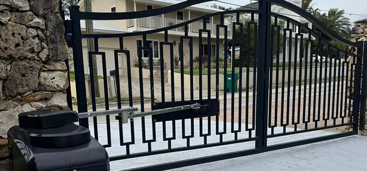 Swing Gate Opener with Keypad Lawrence