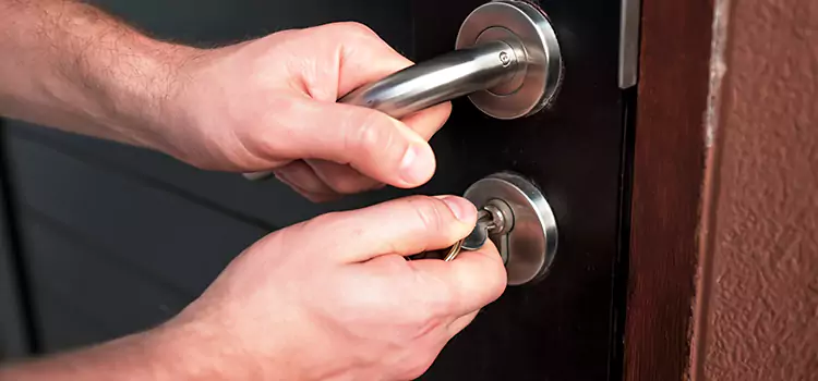 Door Closer Repair & Installation Lawrence